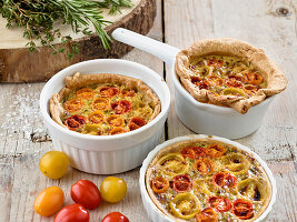 Wild garlic and tomato tarts