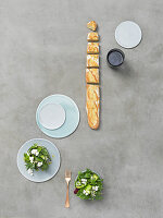 Mixed leaf salad with flowers and baguette