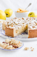 Quince cheesecake with almond crumbles and spelt and almond shortcrust pastry