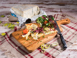 Flammkuchen with pear, gorgonzola, radicchio, leek and cherry tomatoes