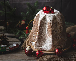 Pandoro - Italian Christmas cake