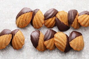 Chilli and cinnamon madeleines