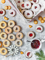 Linzer cookies