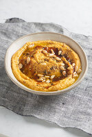 Carrot and chickpea hummus