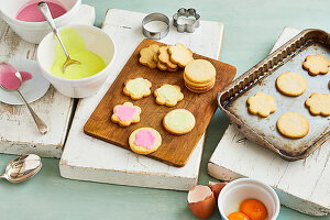 Iced Easter biscuits