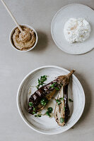 Rauchige Aubergine mit Baba Ganoush und Labneh