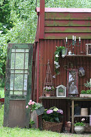 Decorative arrangement on terrace