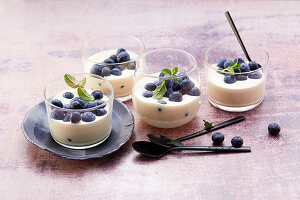 Panna mascarpone with blueberries