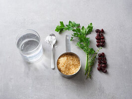 Zutaten für Kräuter-Cranberry-Reis