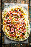 Tarte flambée with pears and smoked bacon