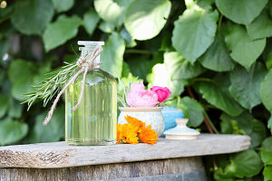 Calendula-rosemary facial tonic