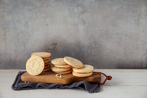 Stamped cookies with the imprint 'made with love'