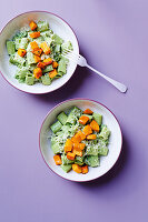 Creamy spinach pasta with roasted pumpkin