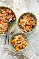 Autumnal noodle salad with pumpkin