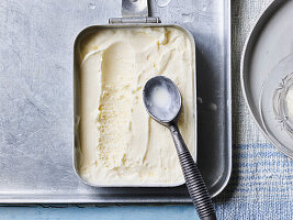 Elderflower and crème fraîche ice cream