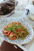 Green spaghetti with shrimp