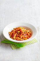 Penne with tomato and pepper sauce