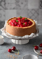 Rustic cheesecake with cherries