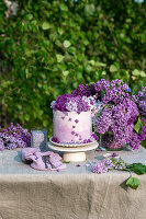 Lilac buttercream cake