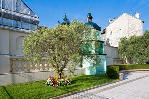 Frankreich, Hauts de Seine, Puteaux, Jardin du Theatre