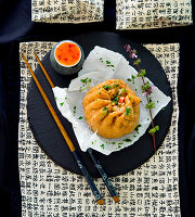 Baozi with vegetable filling and sweet chilli sauce