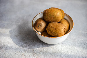 Kiwi in bowls