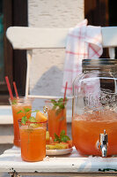 Caribbean Punch mit Ananas, Cantaloupe und Papaya