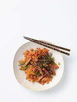 Kimchi-Fried Rice mit Tofu und Tempeh
