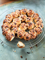 Yeast pastry with sultanas and loaf sugar