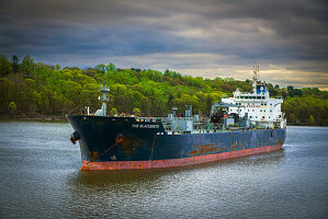 The Blacksmith bitumen tanker, Hudson River, New York, USA
