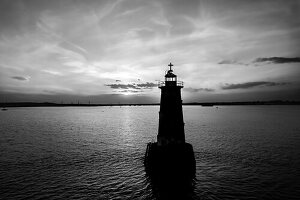 Great Beds Lighthouse bei Sonnenuntergang, Raritan Bay, Perth Amboy, New Jersey, USA