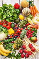 Vielfalt von Obst- und Gemüsesorten