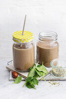 Avocado-cocoa smoothies