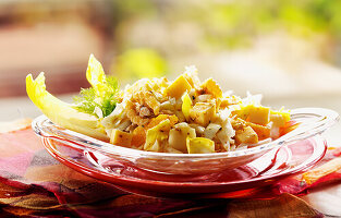 Chicory salad with pears and walnuts