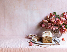 Bananenbrot mit Frischkäse-Frosting