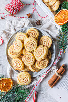 Weihnachtliche Zimtrollen