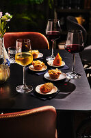 Dreierlei portugiesische Snacks zu Wein