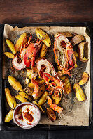 Gegrillter Hummer mit Potato Wedges