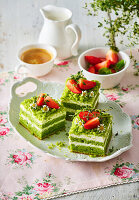 Mooskuchen-Schnitten
