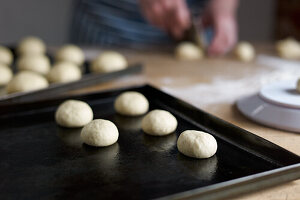 Ungebackene Mini-Buns