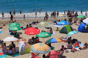 Chile, Vina del Mar, Strand von Caleta Abarca, Menschen, Urlaub,.