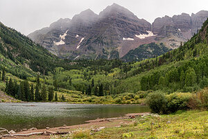 The Maroon Bells in Aspen Colorado