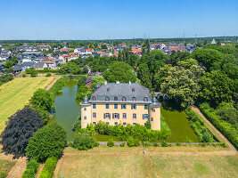 Luftansicht der Burg Lüftelberg, Meckenheim, Rhein-Sieg-Kreis, Nordrhein-Westfalen, Deutschland