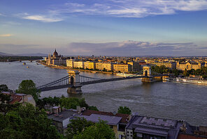  View of Budapest in the evening, UNESCO World Heritage Site, Hungary, Europe 