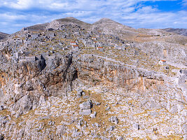 Ruinen von Péra Kástro oberhalb von Chorió auf der Insel Kalymnos (Kalimnos) in Griechenland