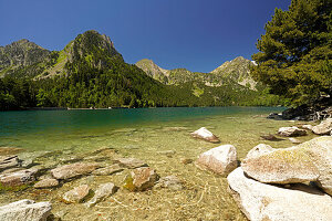  The Estany de Sant Maurici lake in the Aigüestortes i Estany de Sant Maurici National Park, Catalonia, Spain, Europe 