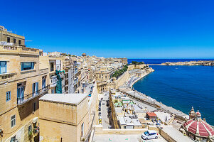 Blick von den Upper Barrakka Gardens, Richtung Valletta Hafenbucht, Valetta, Malta