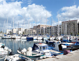 Am Hafen von Palermo, Sizilien, Italien, Europa