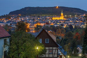 Annaberg mit dem Pöhlberg im Hintergrund, Erzgebirge, Sachsen, Deutschland