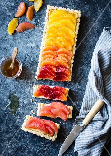 Citrus fruit and ricotta tart